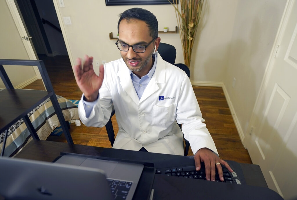 2021 doctor doing telemedicine visit