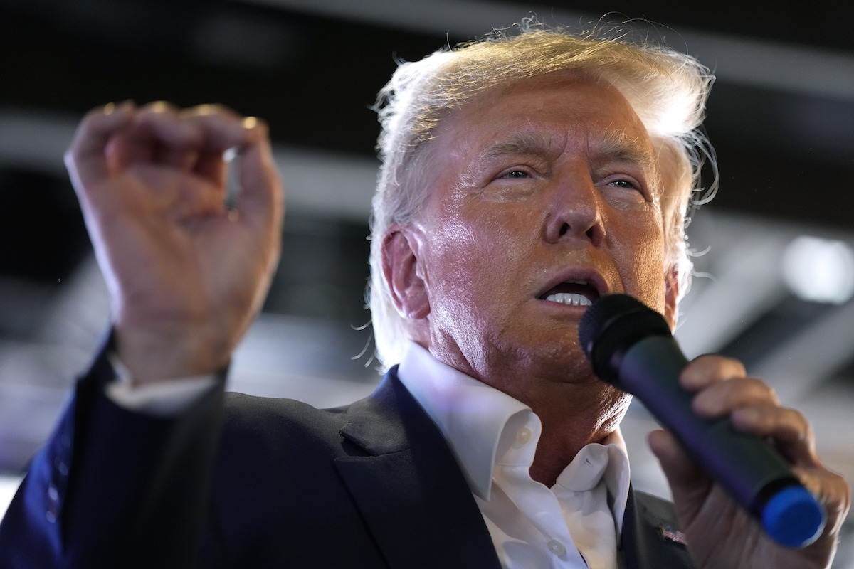 Trump gesturing at Iowa State Fair, 8-12-2023