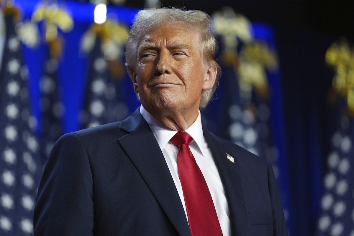 Trump victory speech palm beach close up smiling