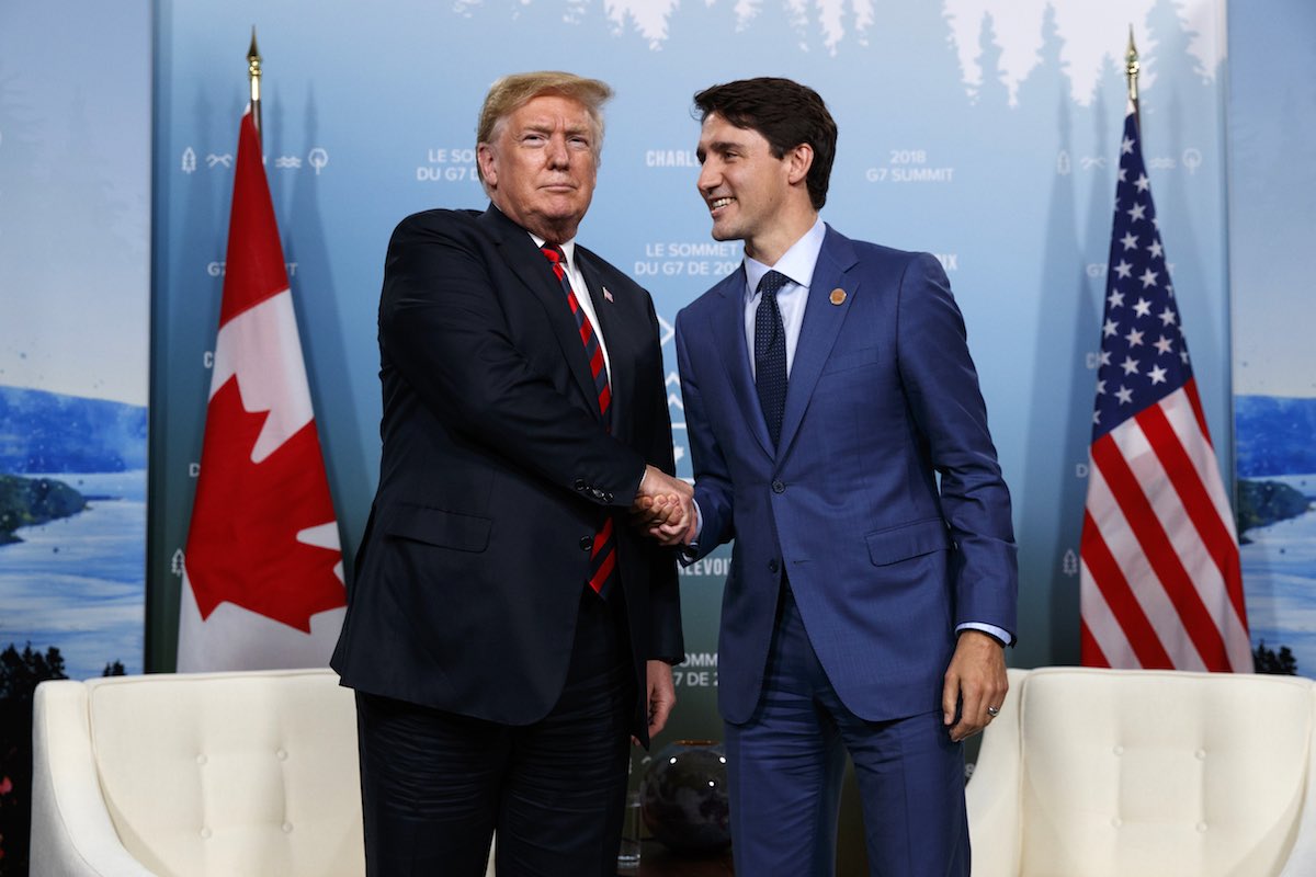 Photo trump g7 air force 1