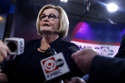 McCaskill kavanaugh vote photo