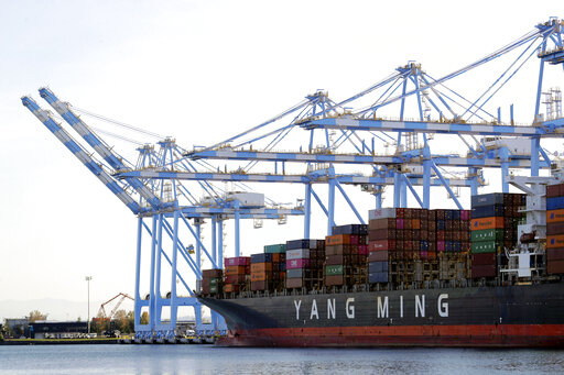 International trade ship