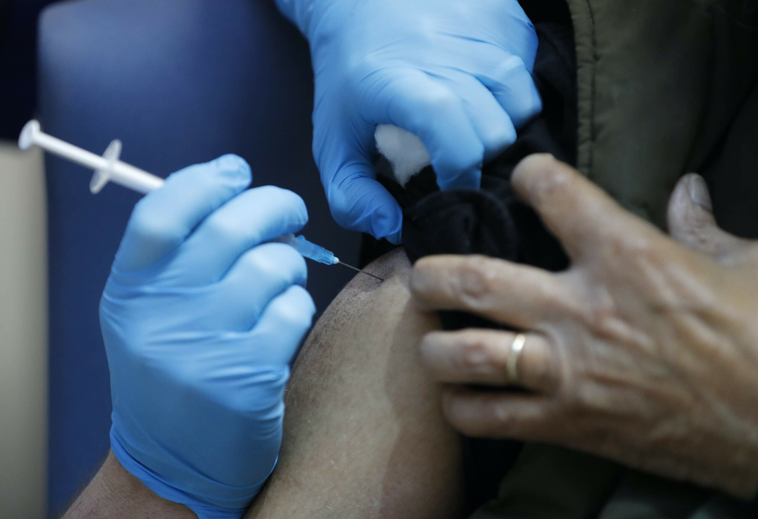 London Pfizer vaccine