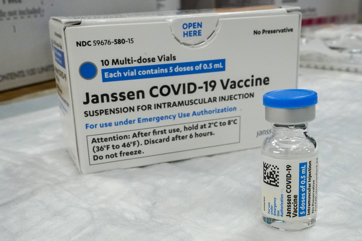 Johnson and Johnson vial photo for story on CDC/FDA pause
