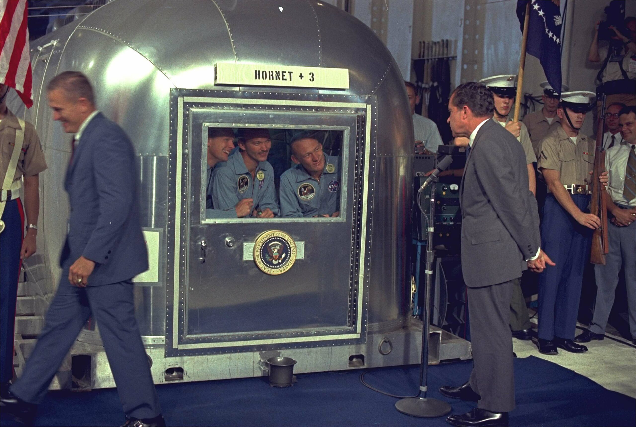 nixon with apollo