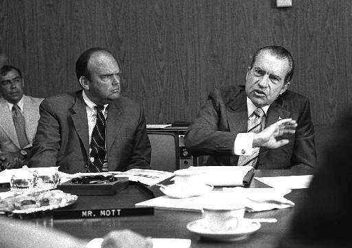 Nixon art