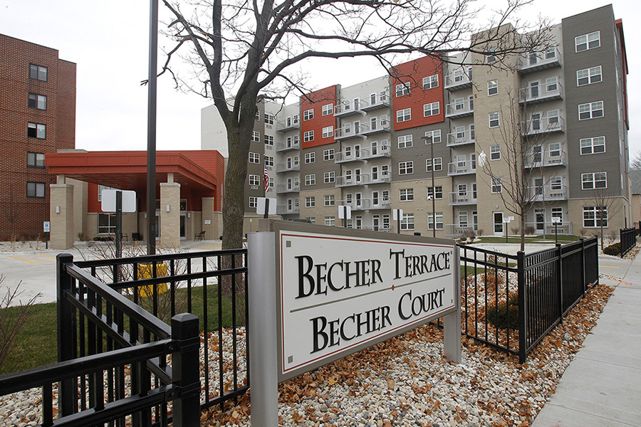 Milwaukee housing