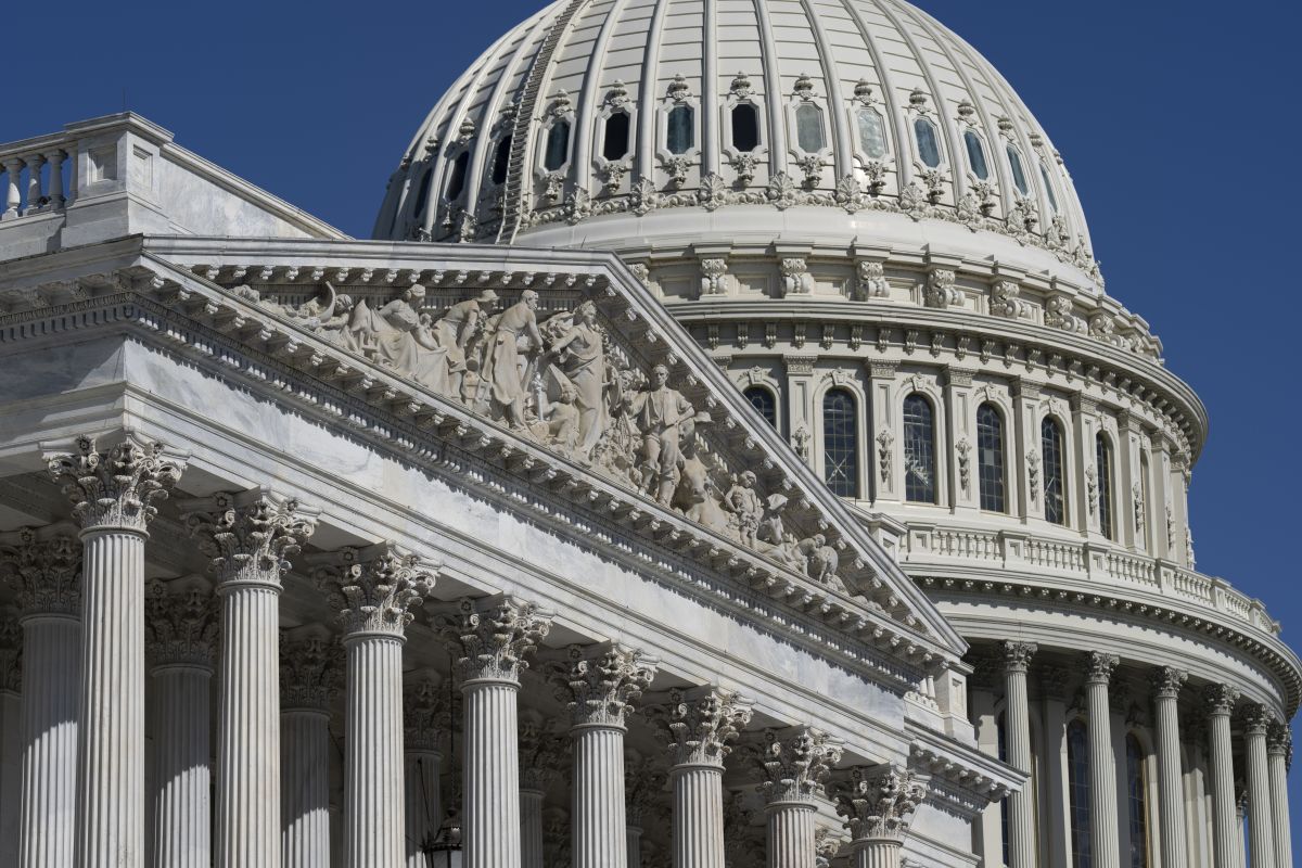 Capitol for SOTU deficit