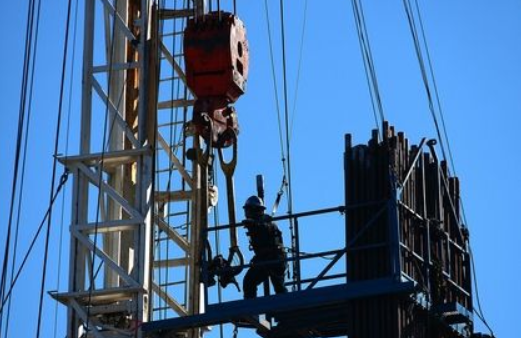 Fracking Drilling Rig (Small)