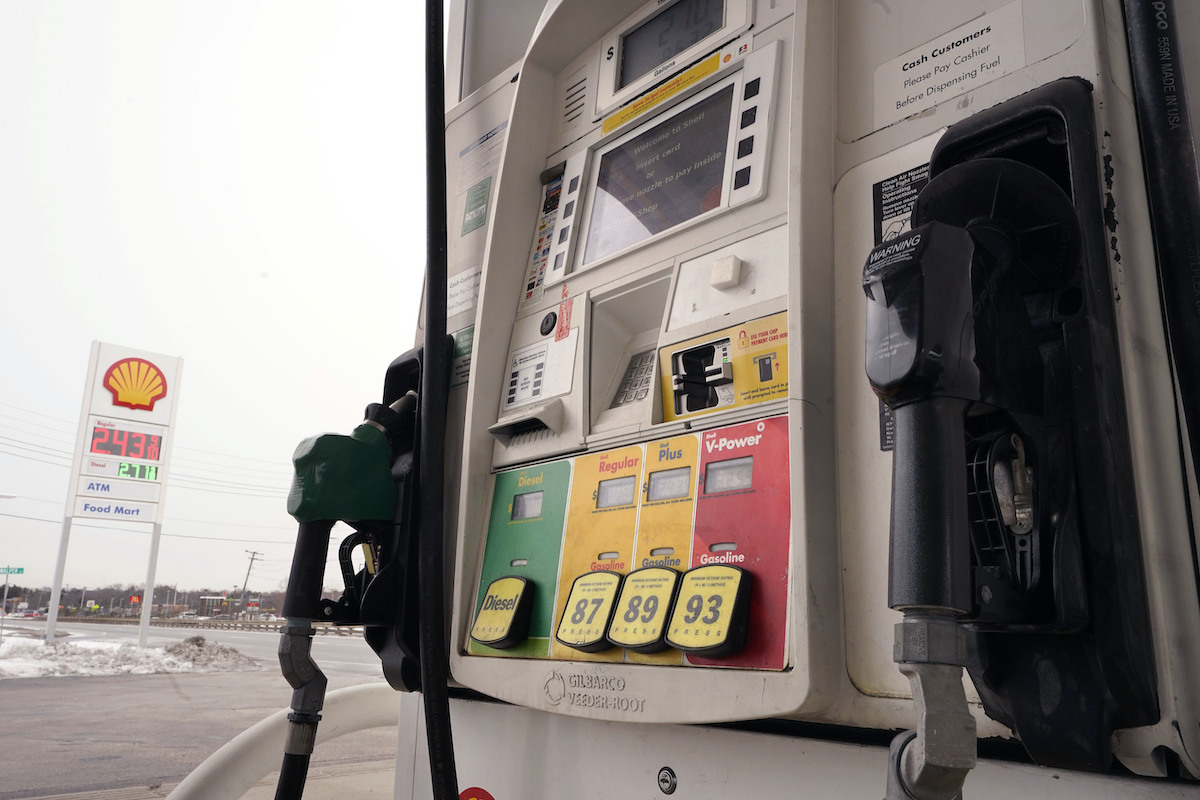 Gas pump image
