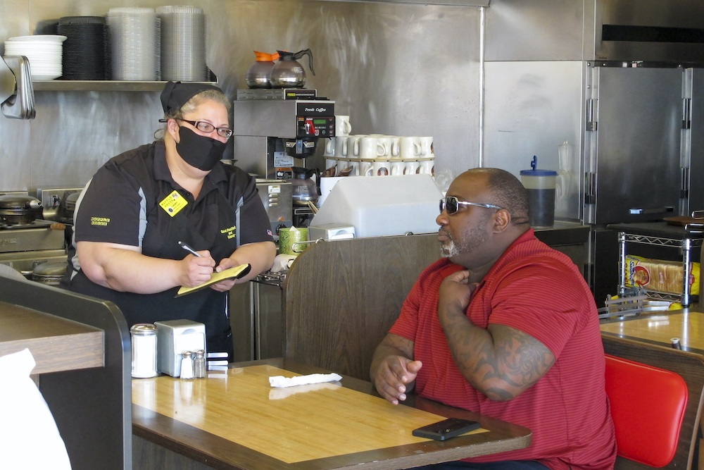 Georgia Waffle house reopen