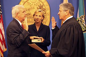 Gimenez sworn in