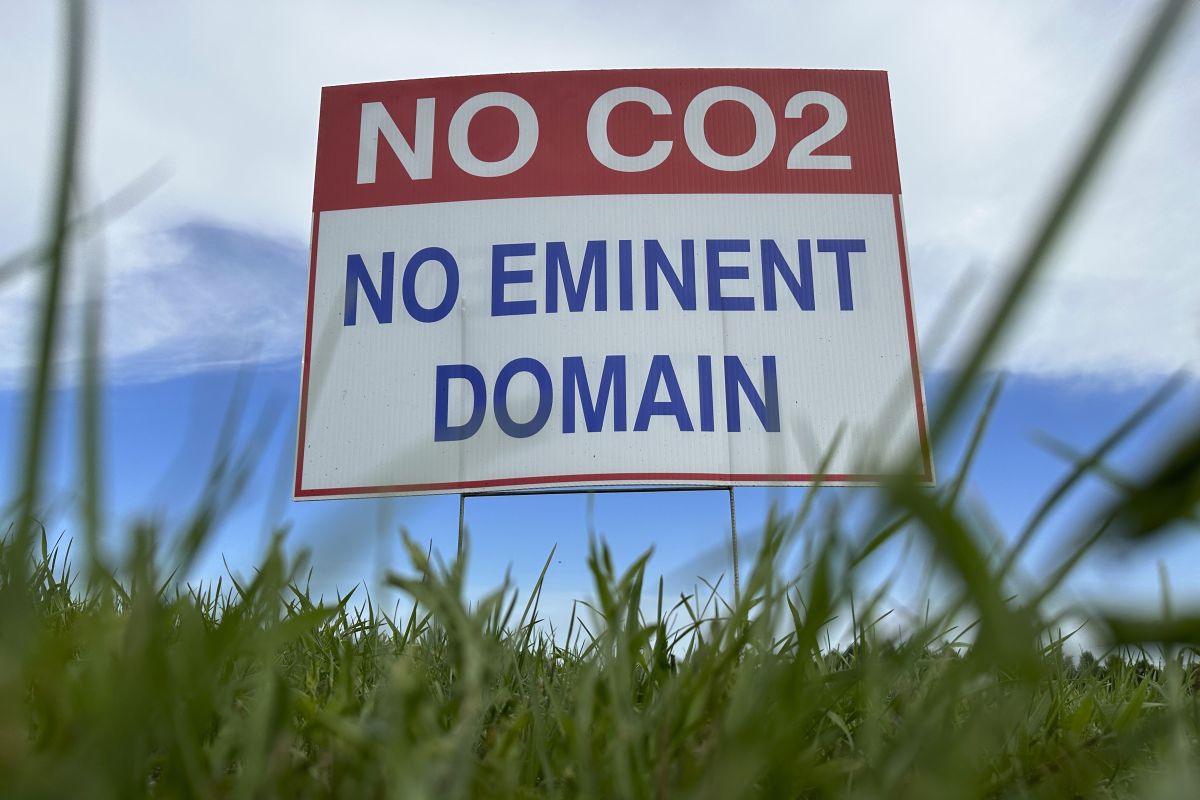 Iowa CO2 pipeline, expressed by road sign in Bismark, N.D.