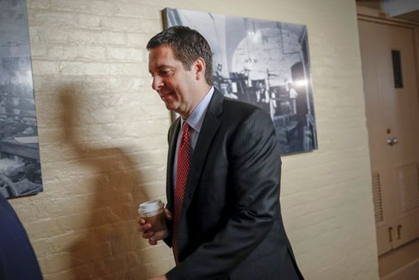 Nunes in hallway