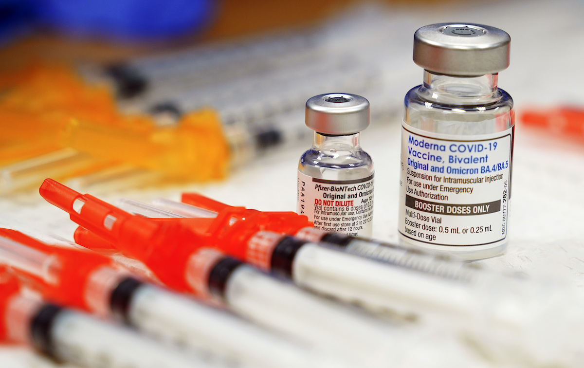Pfizer Moderna COVID-19 vaccine vials