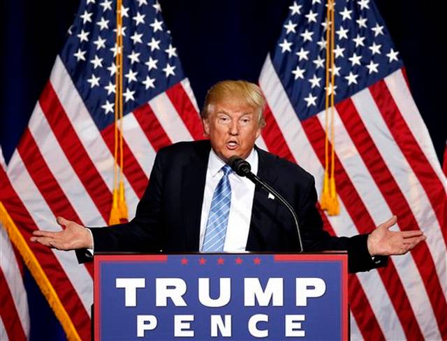 Trump in Arizona