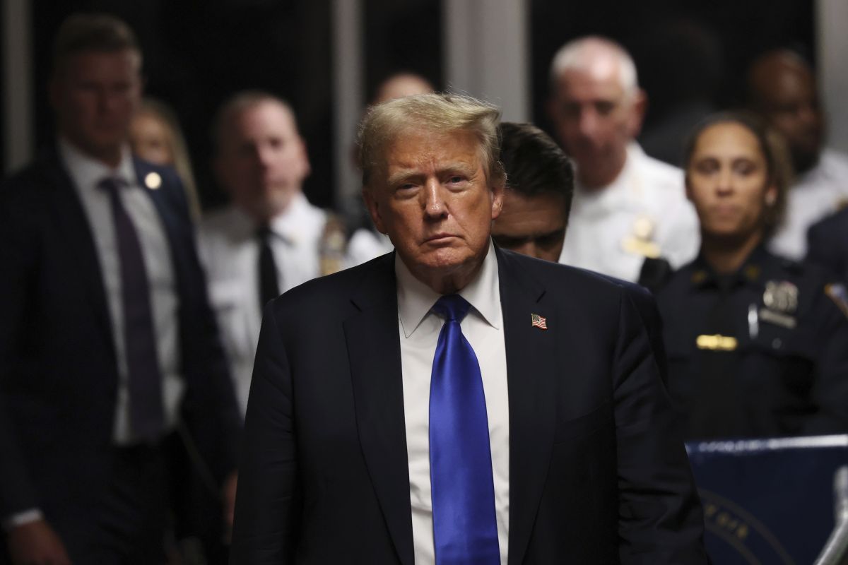Donald Trump leaves Manhattan court after verdict, 5-30-2024