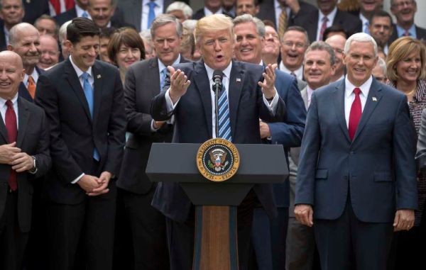 Trump meets GOP lawmakers after health care bill