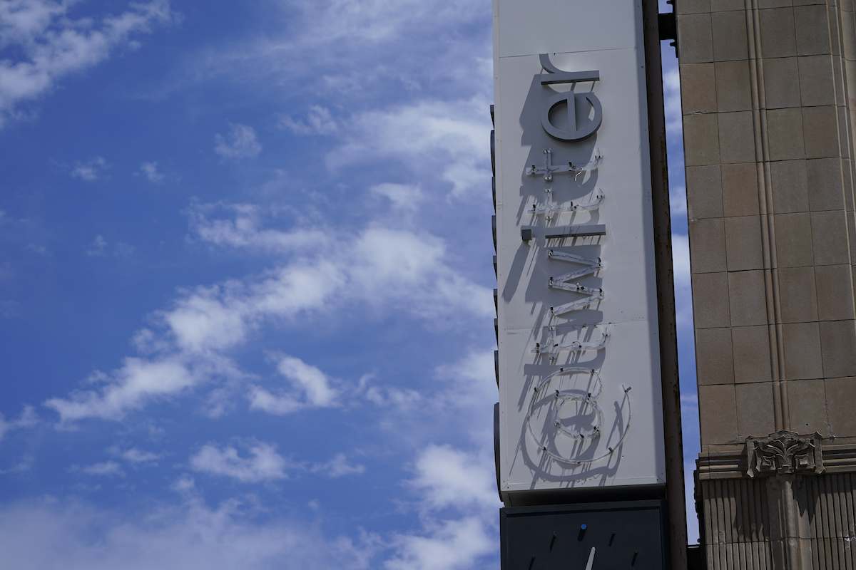 Twitter removing logo from its sign July, 24, 2023