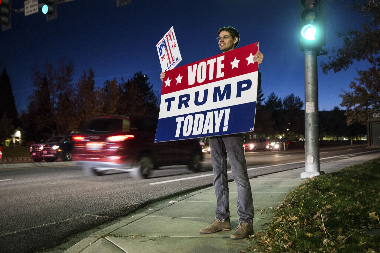 Vote Trump sign