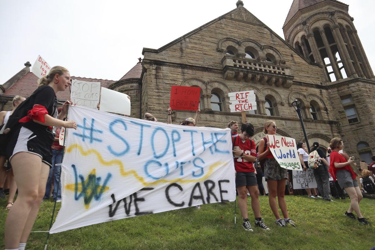 WVU budget protest