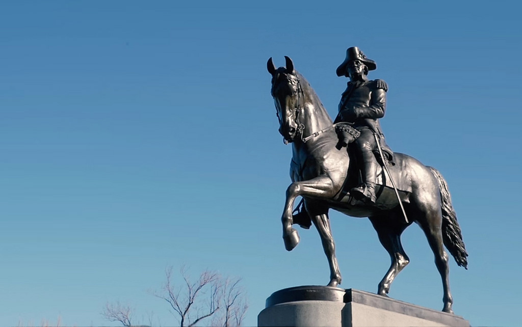 Washington statue