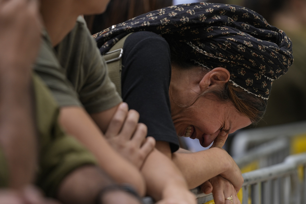 Woman mourns Israeli death, 10-9-23