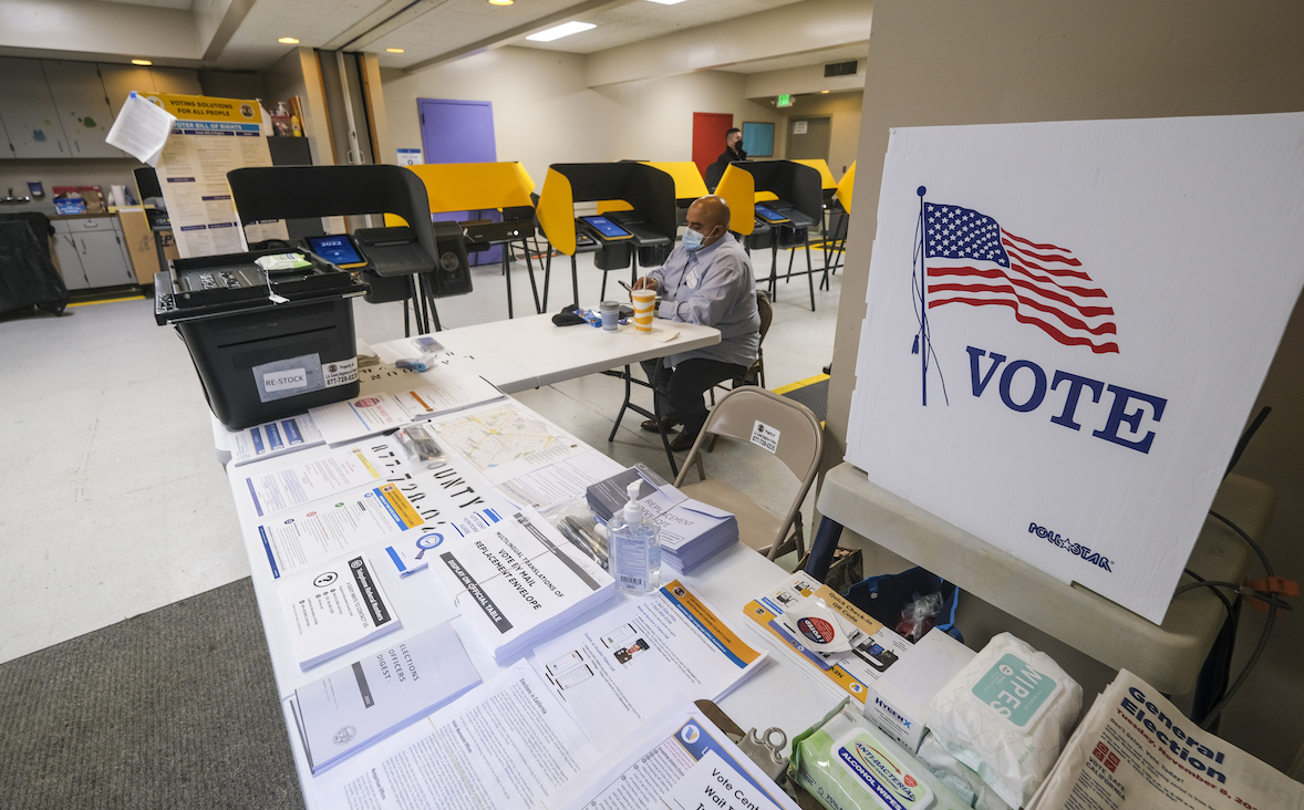 California voting station on Nov. 8, 2022