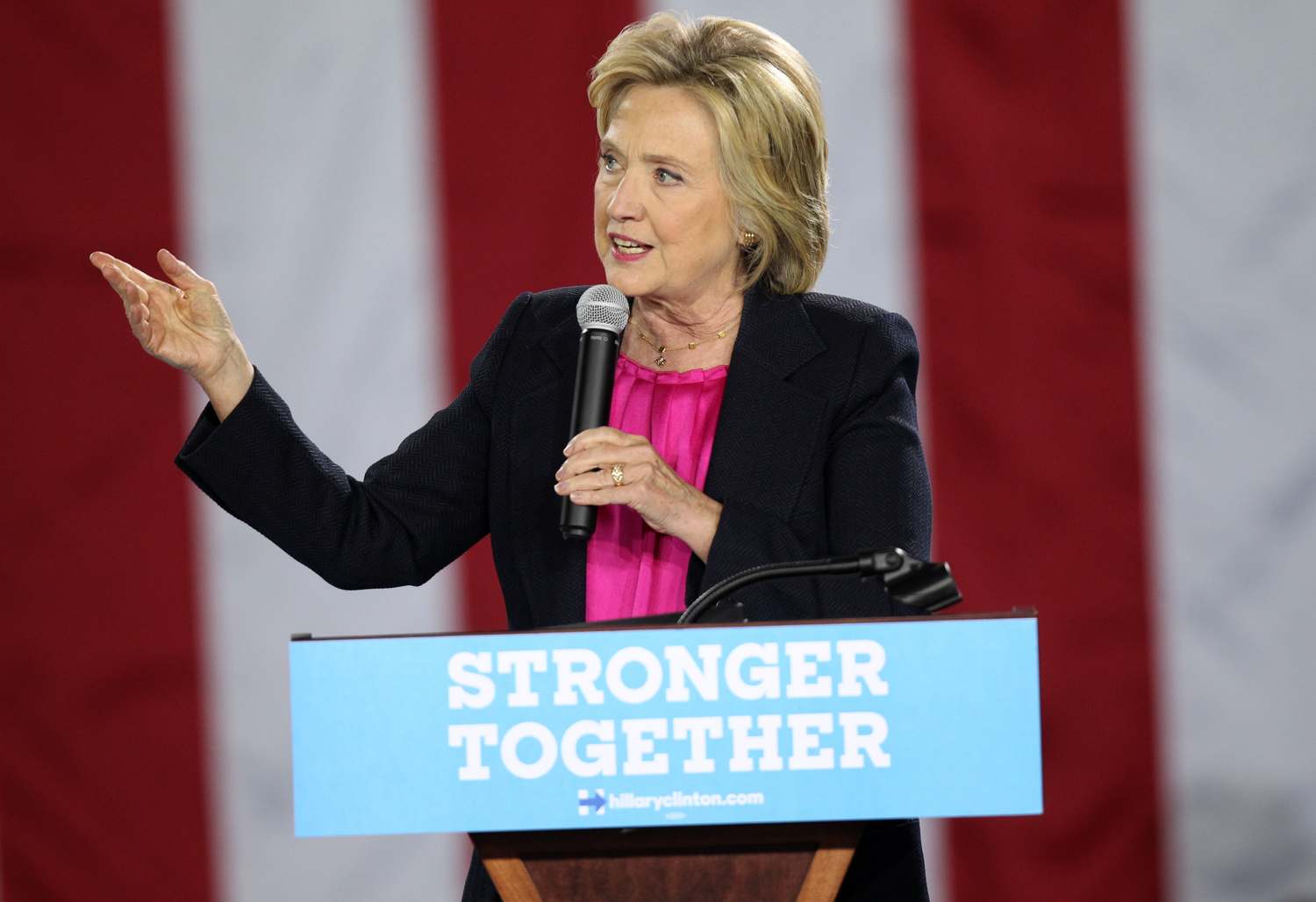 Clinton tampa photo