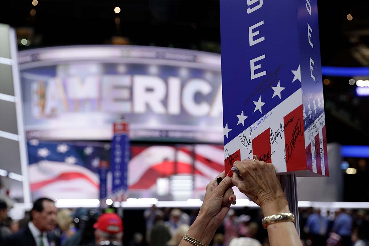 Convention photo for reporter job ad, 8-3-2023