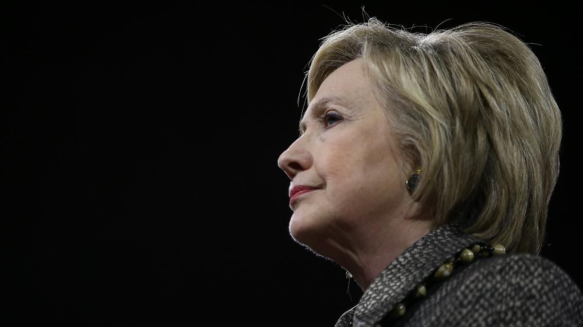Clinton black backdrop