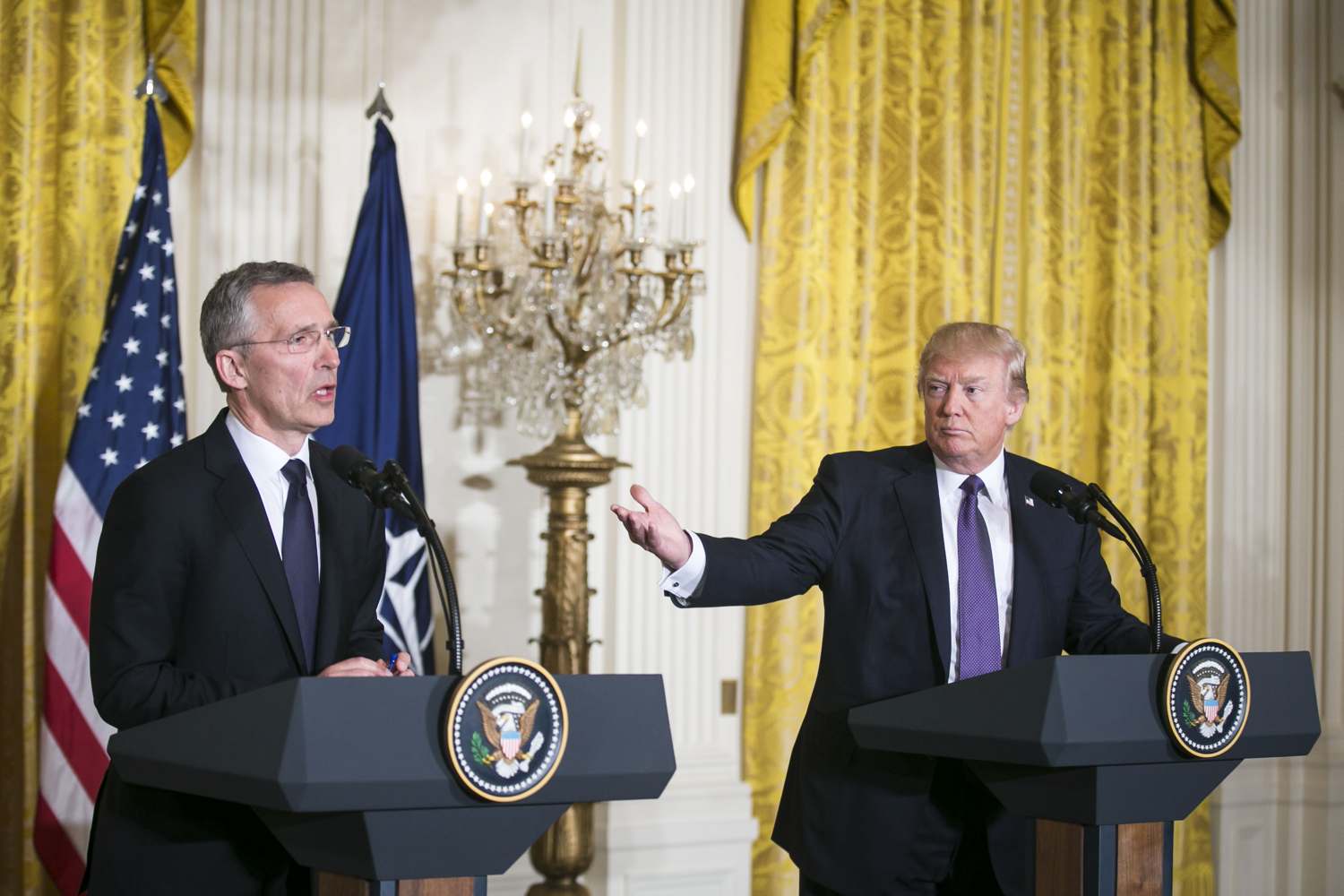 Trump NATO photo