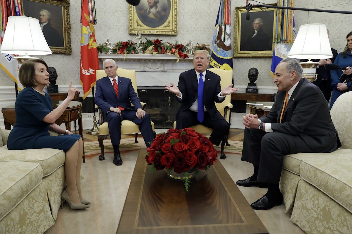 Photo Trump Pelosi Schumer
