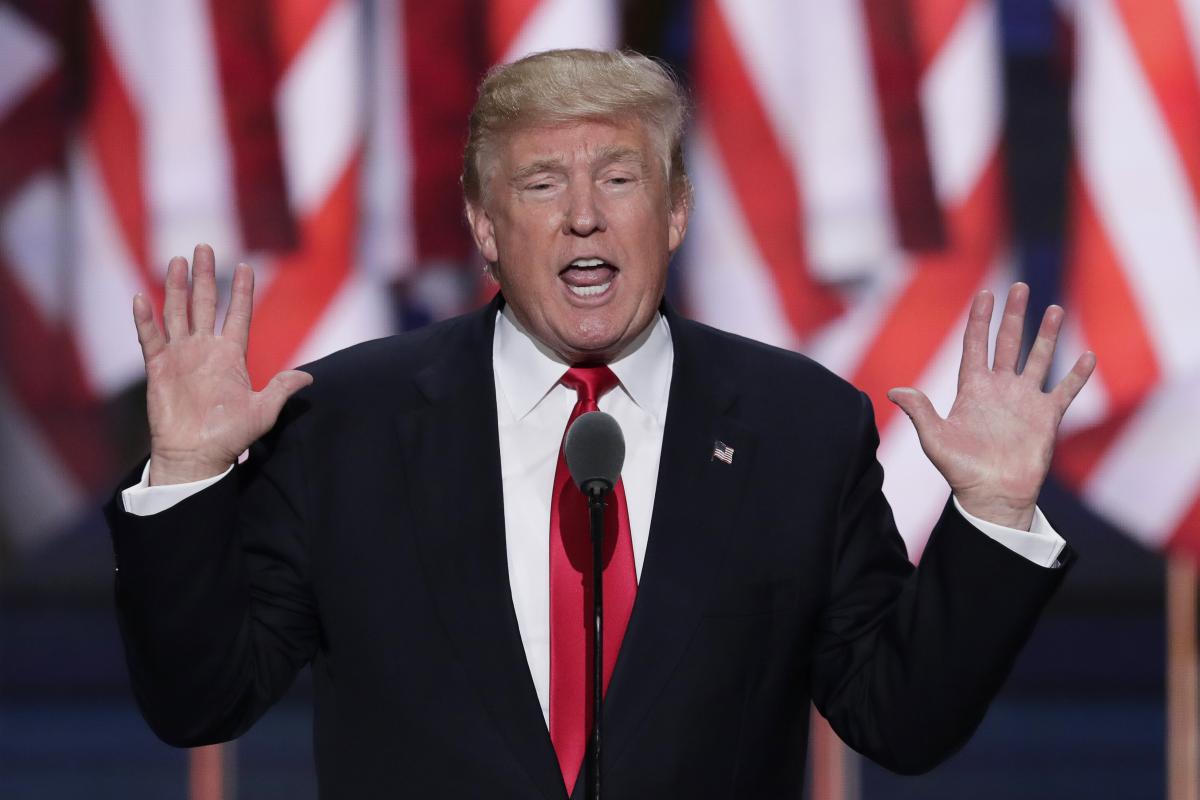 Donald Trump hands up RNC Night 4