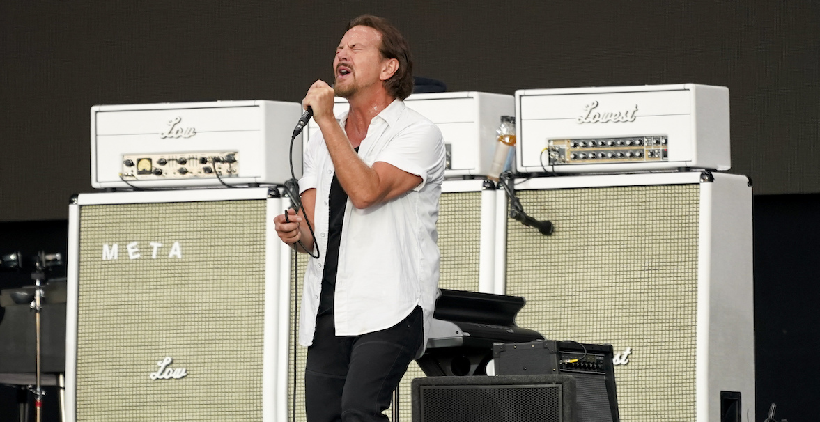 Pearl Jam singer Eddie Vedder onstage in London, 7-8-2022