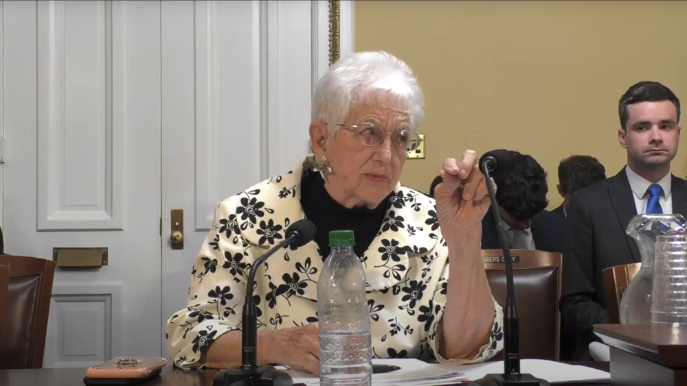 VirginiaFoxx71723