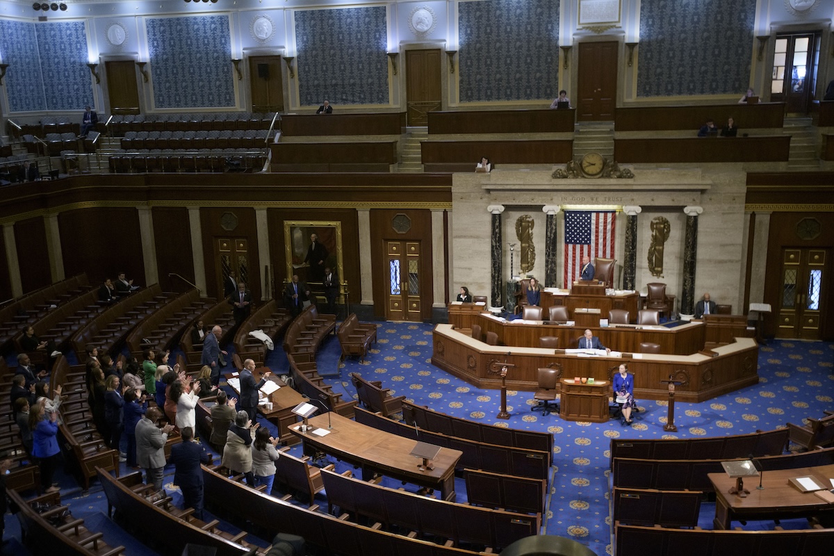 Hakeem Jeffries House record breaking speech, wide shot