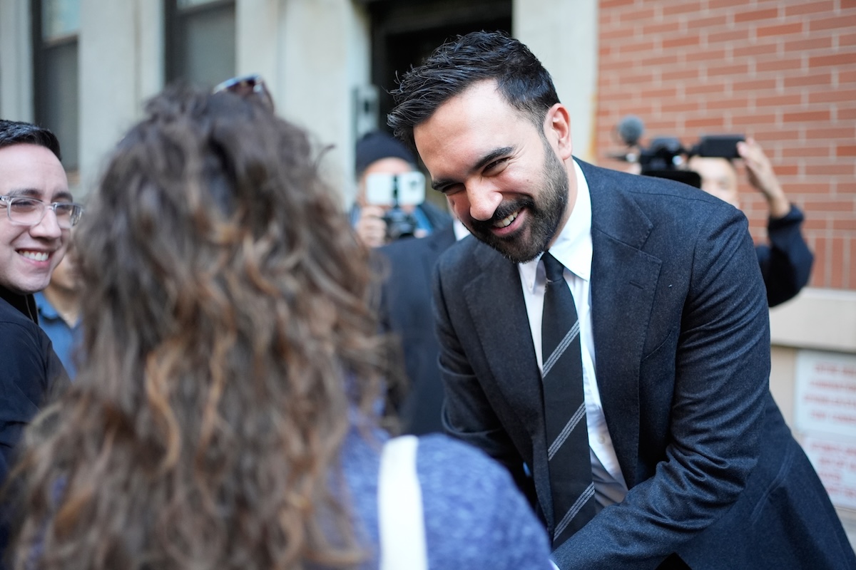 Zohran Mamdani talks to pedestrian in NYC 10-27-25