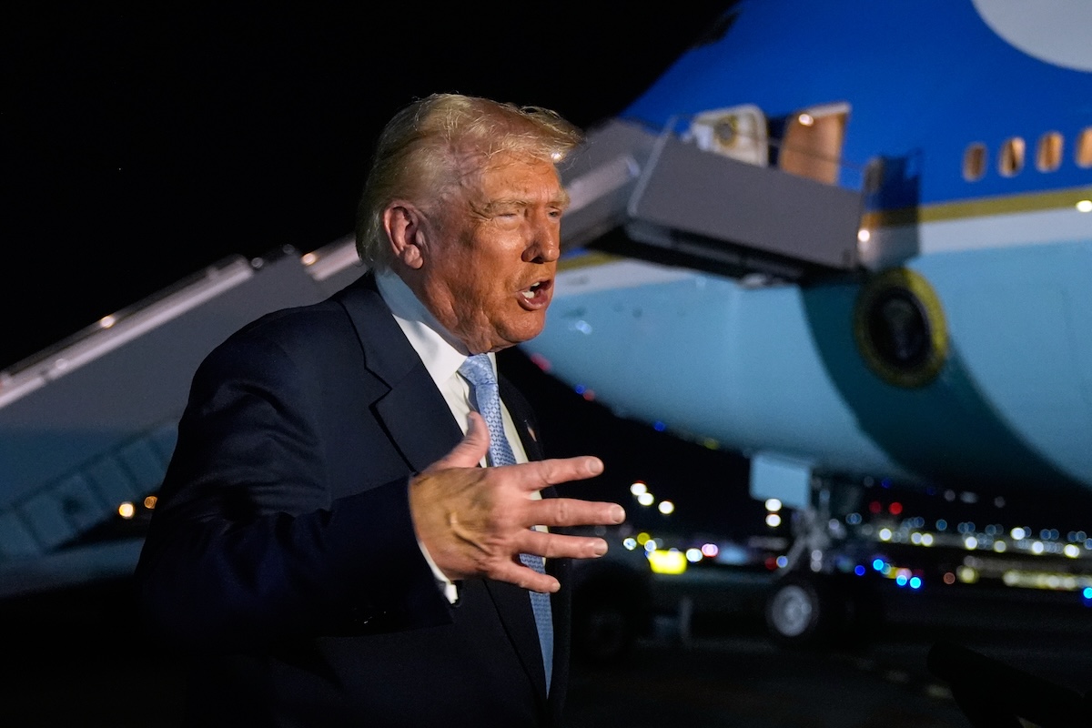 Trump gaggles with reporters in West Palm Beach Nov. 16 2025