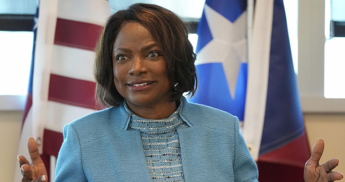 Demings speaks at healthcare center in Miami