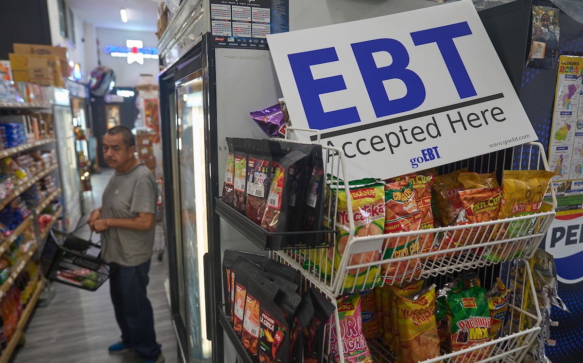 EBT sign, Los Angeles, 10-31-2025
