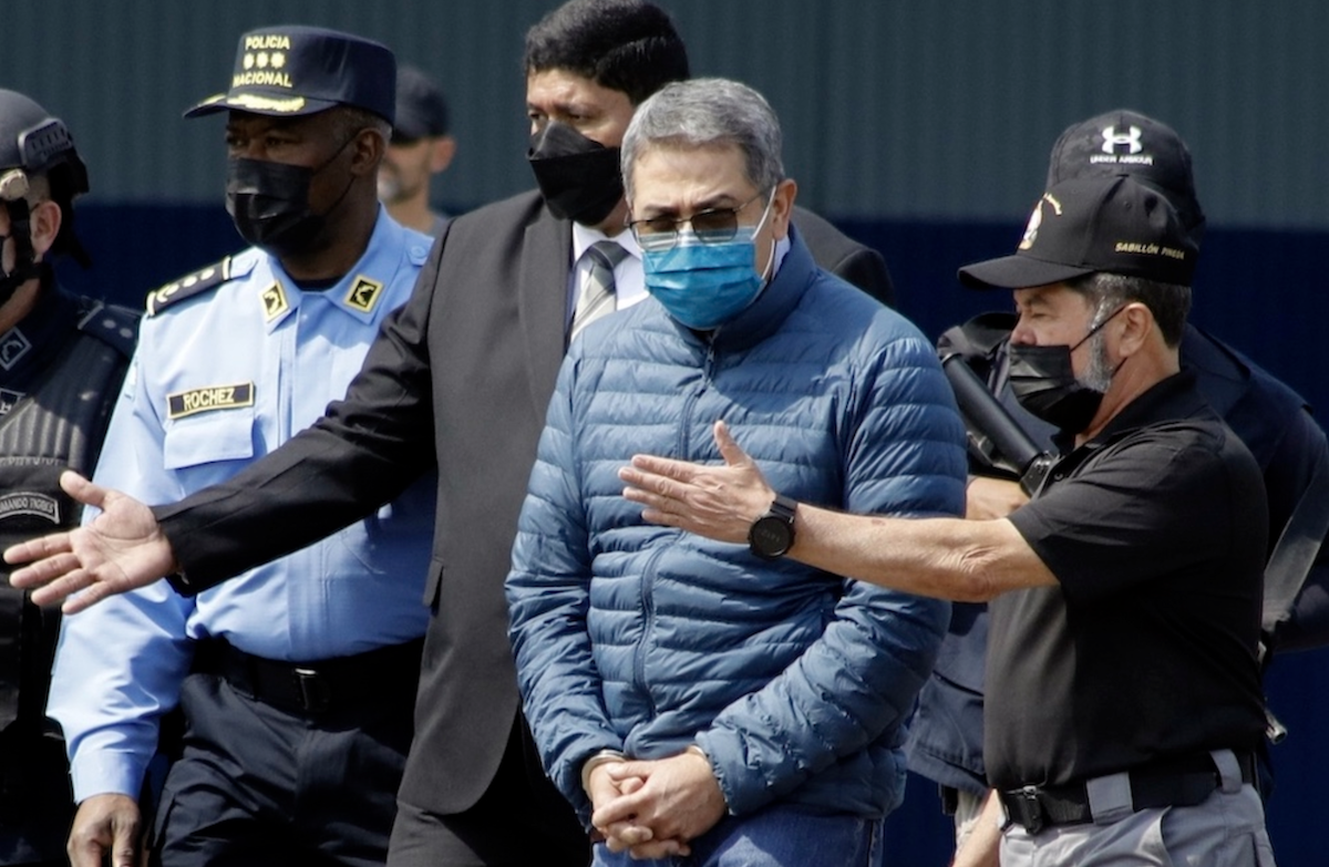 Former Honduran leader Hernandez is extradited to us