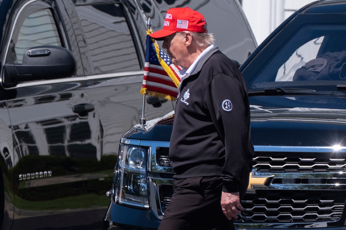 Trump going to play golf 08-30-2025