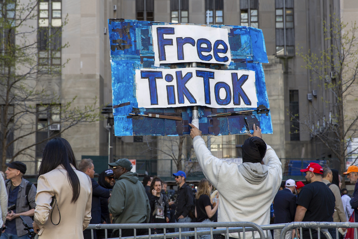 Free TikTok sign in New York 4-15-24
