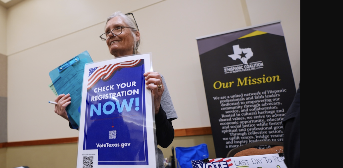 Voter registration table in Texas January 2026