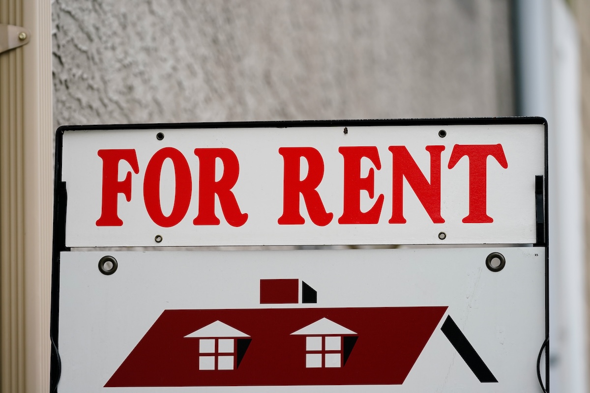 For rent sign in Philadelphia