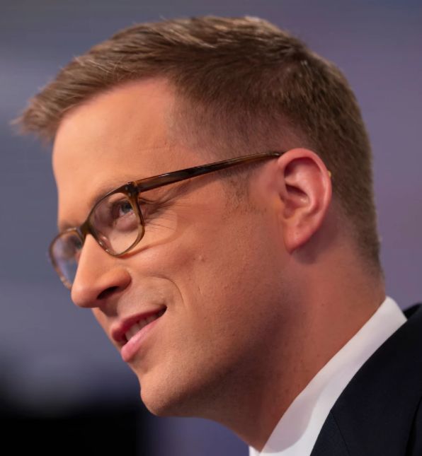 David Gura